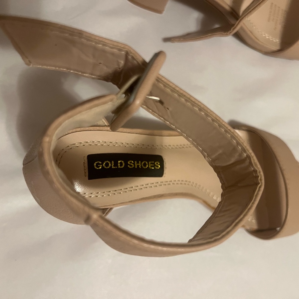Women's Tan Heels - Picture 8 of 8